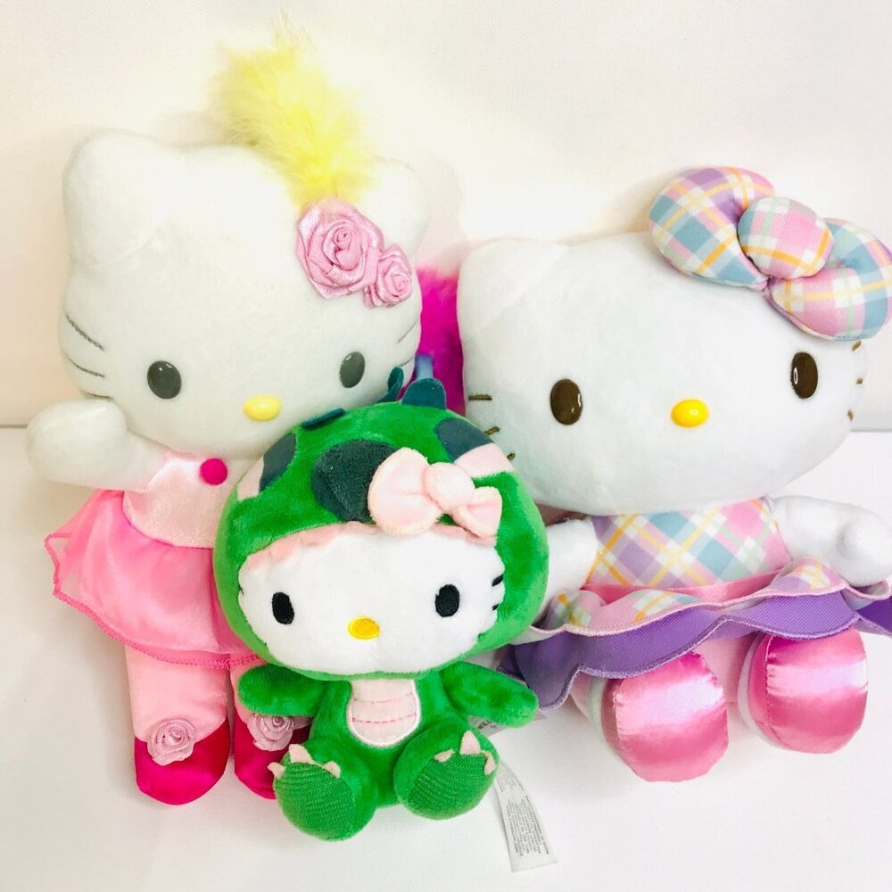 k3 Hello Kitty sanrio plush lot